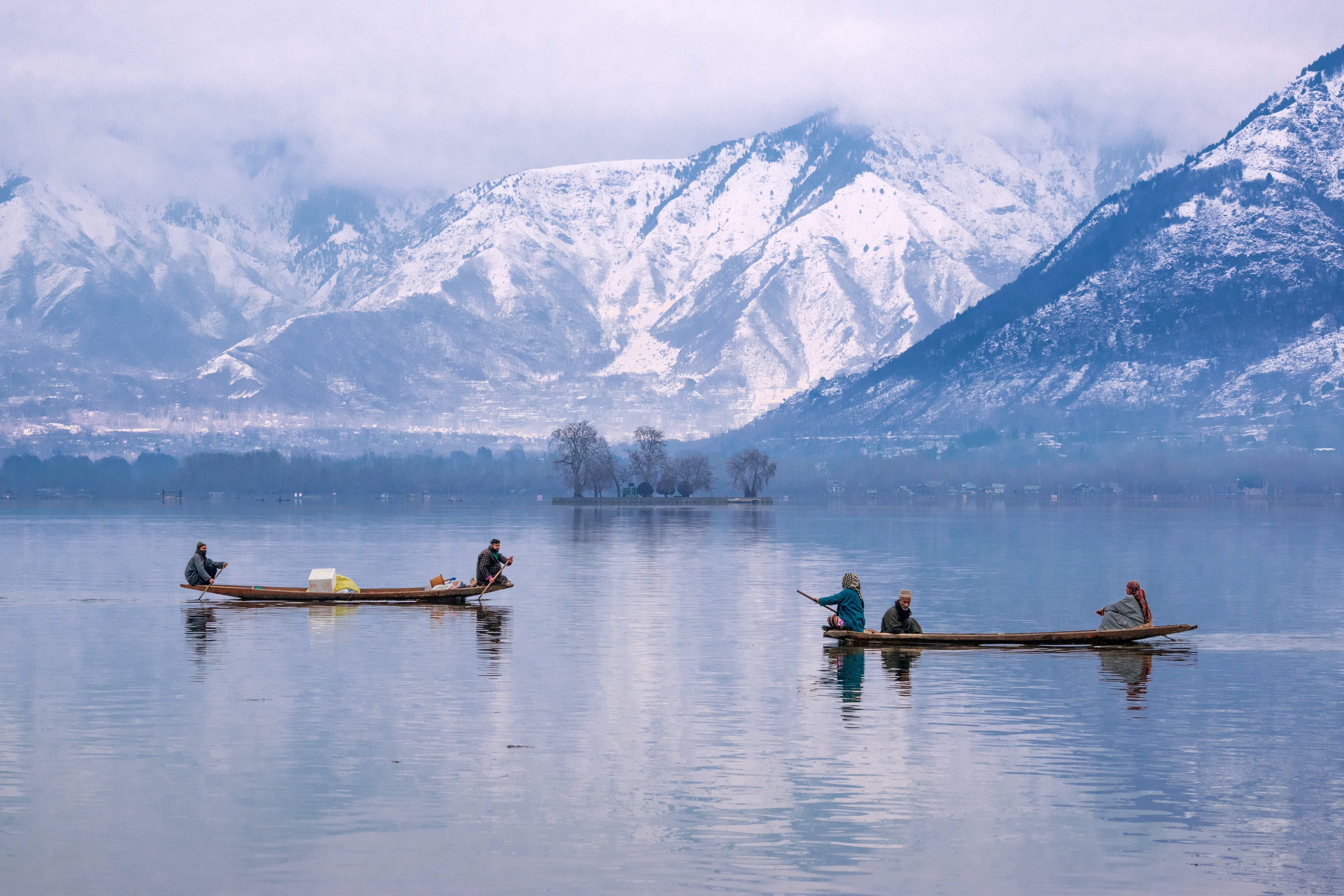 Unleash the Magic: Make My Trip to Srinagar